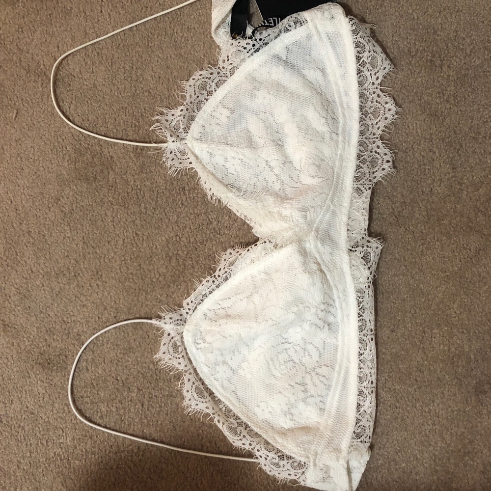 Amelie White Tie Back Lace Bralet